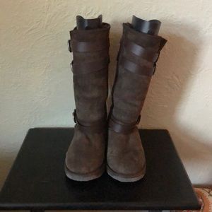 Unique Sheepskin Boots